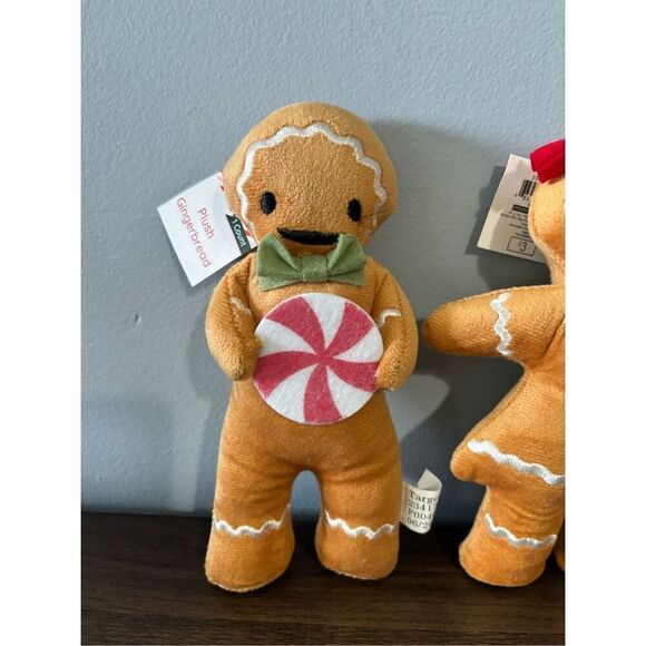 Target Bullseye plush gingerbread boy and girl with peppermint candy set of two - Picture 3 of 6
